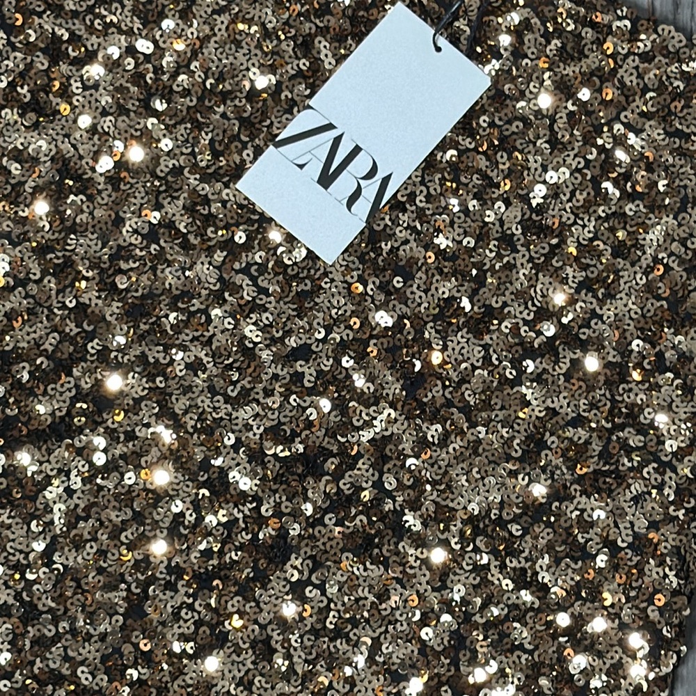 ZARA GOLD SEQUIN MINI SKIRT SPARKLY PARTY GLAM CLUB WEAR SIZE XS **NWT** - Picture 3 of 12
